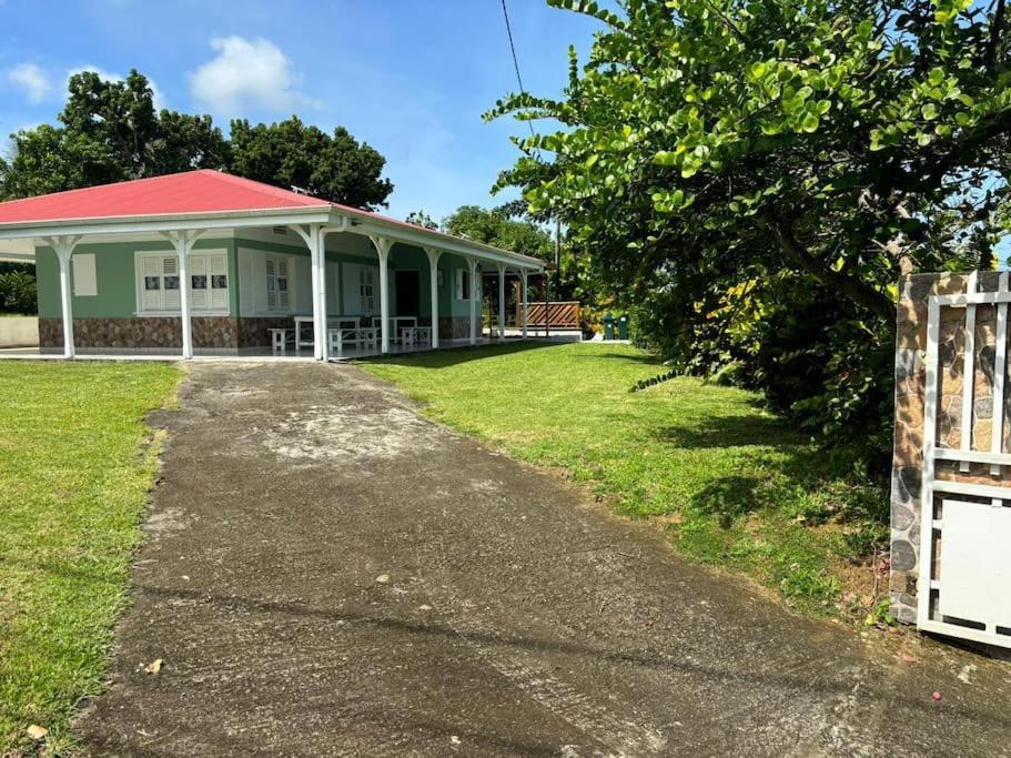 Le Pain De Sucre Maison De Campagne Sainte Marie Bagian luar foto